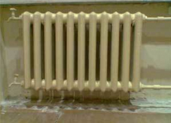 Из-за прорыва трубы с горячей водой в пятигорской многоэтажке произошёл пожар