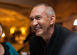 От работы главного пиарщика России на Владимирова пытаются откреститься