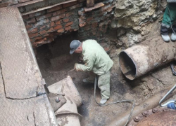 Замену запорной арматуры на Эшкаконском гидроузле в Карачаево-Черкесии провели бригады Ставрополькрайводоканала 