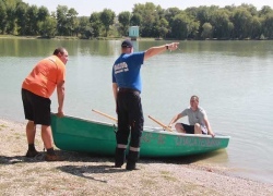 Жуткая находка в Ставрополе: прохожие увидели плавающий в озере труп без вещей и документов