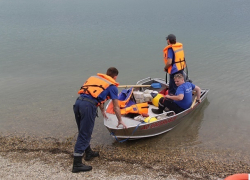 Тела двух молодых парней извлекли спасатели из водоемов на Ставрополье 