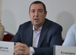 «Нет никакой оппозиции»: ставропольский беспартийный депутат, возглавляющий фракцию ЛДПР в краевой думе