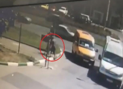 Ставропольский водитель маршрутки ударил женщину из-за трех рублей