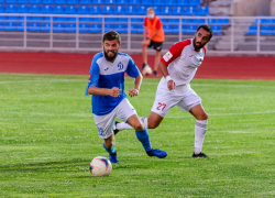 «Раздумывал, как бы вернуться в «Динамо»: футбольный клуб Ставрополя пополнил Александр Белозеров