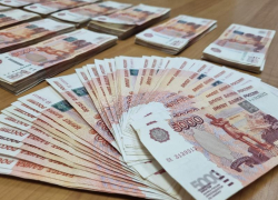 Иностранец пытался провести более 4 миллионов рублей наличкой из Грузии в Минводы