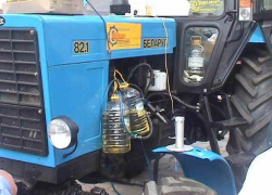 На Ставрополье мужчина слил с чужого трактора почти 300 литров горючего