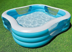 В Невинномысске малыш утонул в надувном бассейне