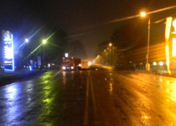 На Ставрополье "КамАЗ" переехал женщину, переходившую дорогу