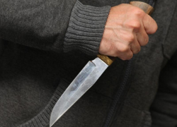 Ставропольчанин попытался зарезать свою пожилую мать