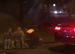 Сильно покореженные после ДТП «семерка» и Audi попали на видео в Ставрополе