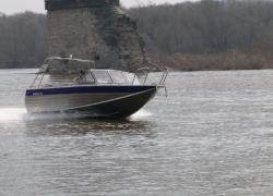 Ставропольчане распилили лодку односельчанина и сдали на металлолом