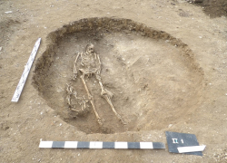 Два старинных захоронения времен раннего железного века нашли на Ставрополье