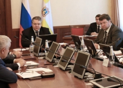 В правительстве Ставрополья нашли деньги на дороги и ремонт больниц