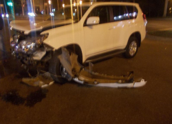 В Ставрополе отечественная легковушка столкнулась с внедорожником