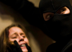 На Ставрополье психически больной мужчина взял в заложники сестру и ее детей