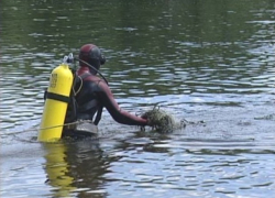 Тело нырнувшего за удочкой 76-летнего рыбака из Ставрополя подняли со дна водоема 