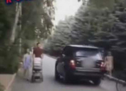 Водителя внедорожника наказали за проезд по Парку Победы в Ставрополе