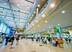 "Домодедово" отправил все рейсы, задержанные из-за пожара