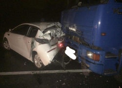 На Ставрополье в результате столкновения с КамАЗом погибла девочка