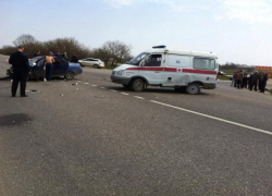 Скорая помощь врезалась в легковушку на Ставрополье: погиб водитель
