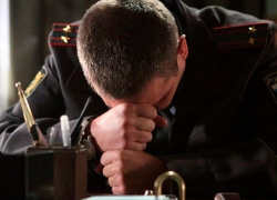 30-летний полицейский совершил суицид в собственном кабинете на Ставрополье