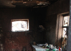 Ставропольские пожарные тушили летнюю кухню