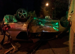 Любитель «проскочить на красный» спровоцировал смертельно опасную ситуацию на дороге в Ставрополе