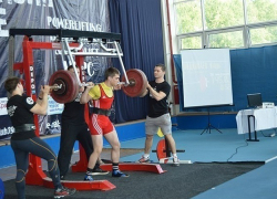 Чемпионами по пауэрлифтингу стали студенты Ставропольской духовной семинарии