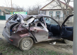 Мужчина погиб в страшном ДТП в Пятигорске