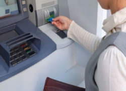   Переставшая пользоваться сим-картой женщина забыла отключить на ней "Мобильный банк" и потеряла свои деньги в Ставропольском крае