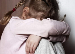 9-летнюю девочку под предлогом просмотра мультиков уводил и развращал 47-летний житель Пятигорска 