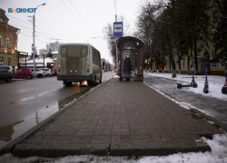 Снег образовал 9-балльный коллапс на дорогах Ставрополя 14 января 