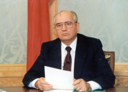 Родившийся на Ставрополье Михаил Горбачев 39 лет назад стал Генсеком ЦК КПСС