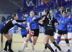 «Показали, что умеем играть»: гандболистки «Ставрополья» преподнесли сенсацию