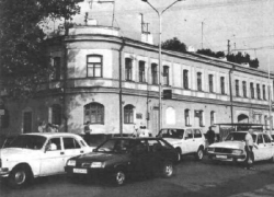 «Калужское подворье»: история имения ставропольского прозаика и драматурга, известного во всем мире