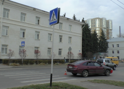 В Ставрополе 11-летняя девочка попала под колеса "Мазды"