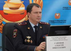 Таблички за 10 тысяч рублей: водители рассказали о схеме экс-главы ГИБДД Ставрополья Сафонова