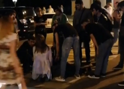 Черная "десятка" сбила двух пешеходов на зебре в Кисловодске