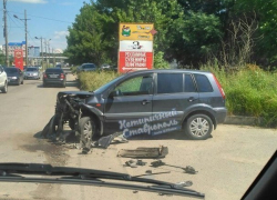 Трактор спровоцировал серьезное ДТП на улице Ставрополя 