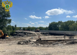 Замглавы Пятигорска попал на штраф за просроченные сроки при реконструкции моста 