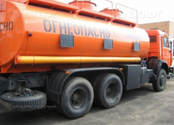 В Ипатово два приятеля украли 60 литров дизельного топлива