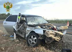 Два человека погибли в ночном ДТП на трассе в Кочубеевском округе после наезда на тросовое ограждение