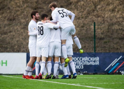 Триумф в Нальчике: пятигорские футболисты отпраздновали дебютный в 2022 году успех