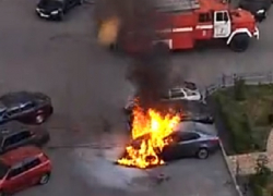   Сразу две «легковушки» сгорели в Ставрополе