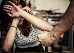 Ревнивый мужчина голыми руками забил женщину до смерти в Пятигорске