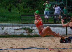 Ставропольские гандболистки-пляжницы оказались неудержимы на песке Анапы 