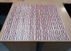 Посылку из Индии с запрещенными капсулами изъяли на таможне в Минводах