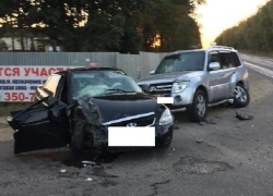 5 человек пострадали в ДТП из-за выехавшего на "встречку" водителя "Приоры" на Ставрополье