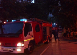 Серьезный пожар едва не разгорелся в многоэтажке в Ставрополе 