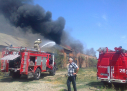 Во время тушения собственного дома мужчина получил серьезные ожоги